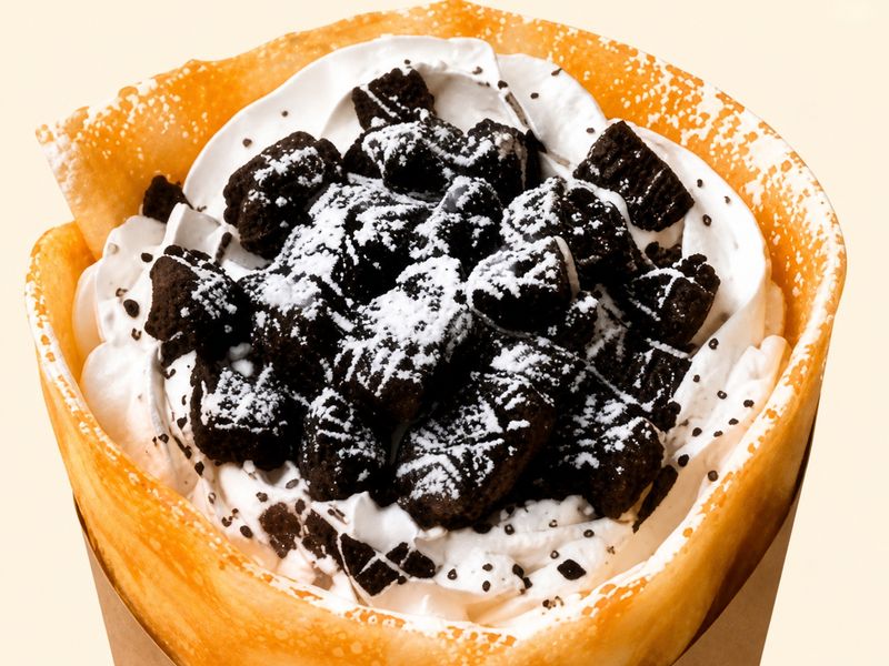 オレオ生クリームのミニクレープ